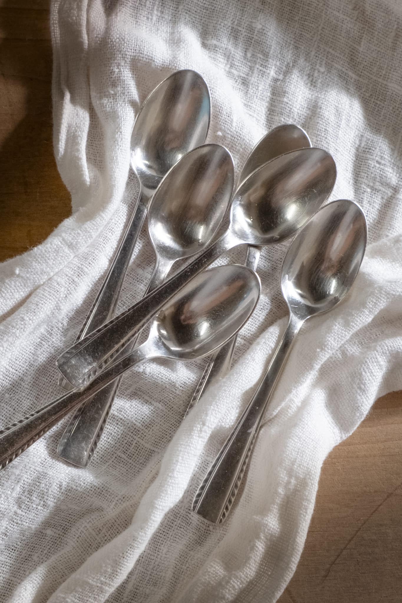 Lot de 6 petites cuillères en métal argenté « Léontine »