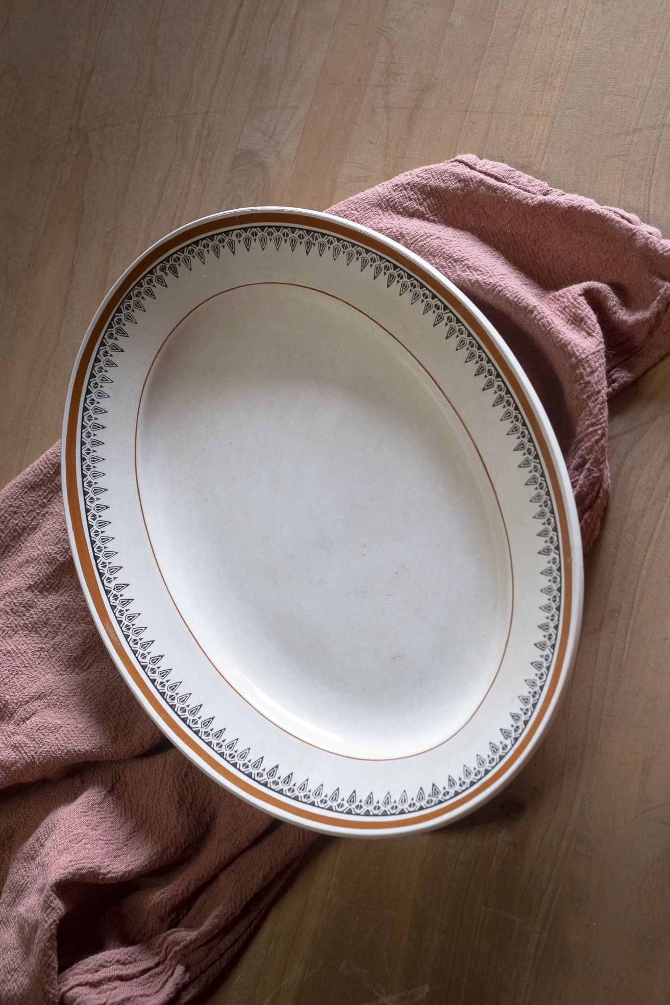 Plat ovale « Odette »