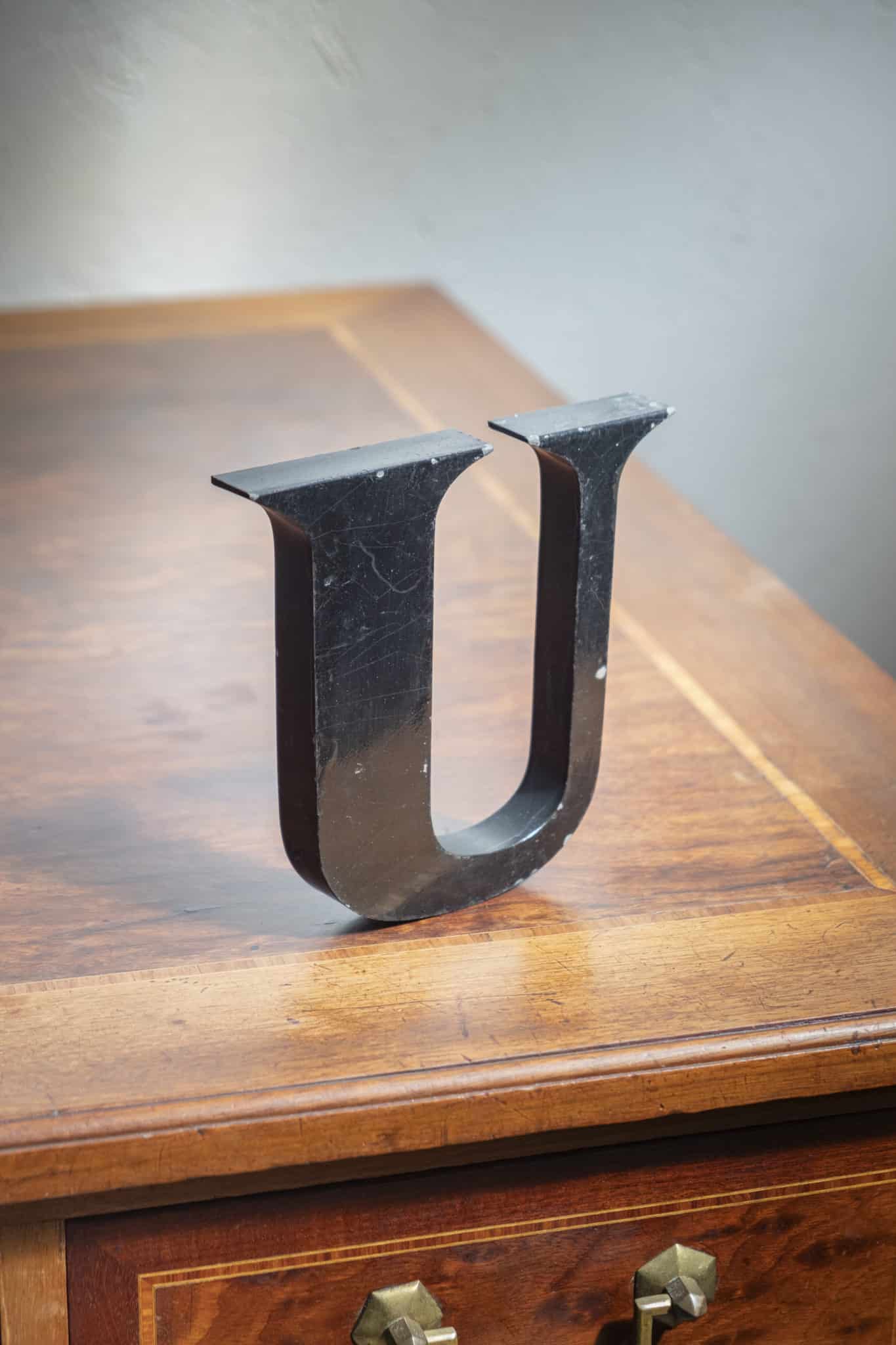 Lettre en métal « Ulysse »