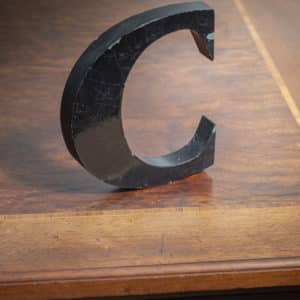 Lettre en métal « Camille »