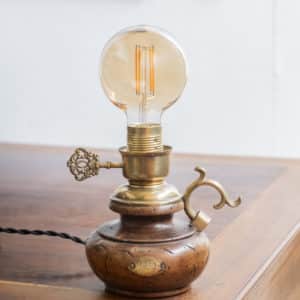 Lampe ancienne électrifiée « Suzette »