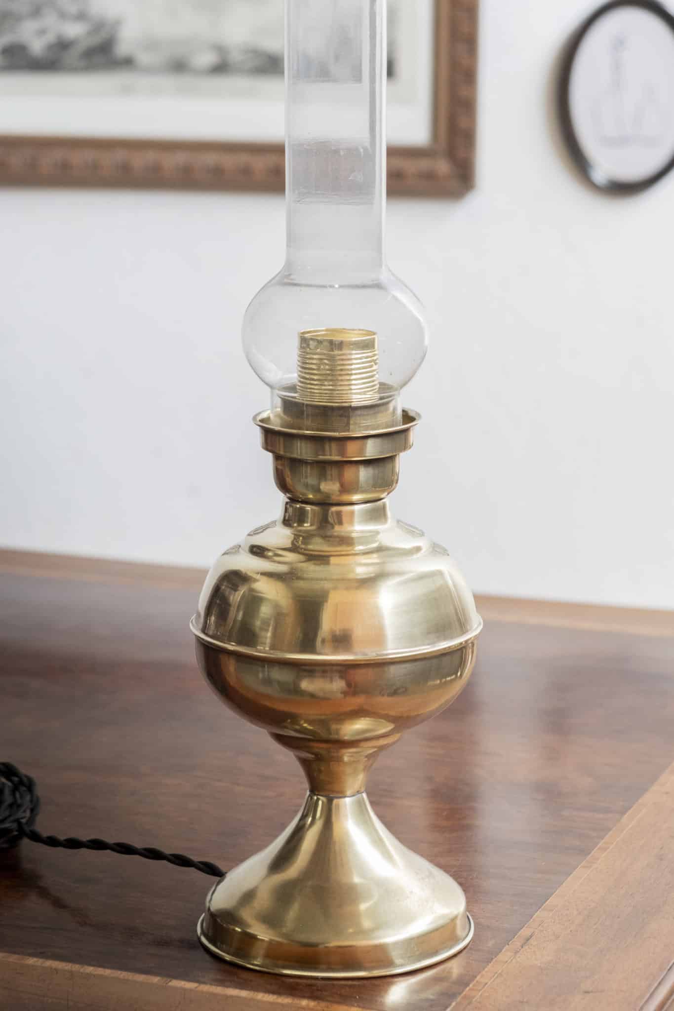 Lampe à pétrole électrifiée « Thérèse »