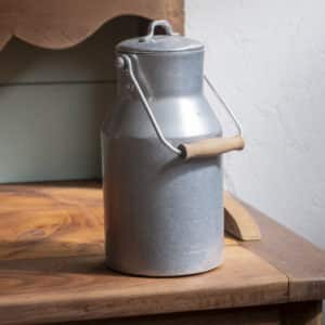 Petit pot à lait "Yvonne"