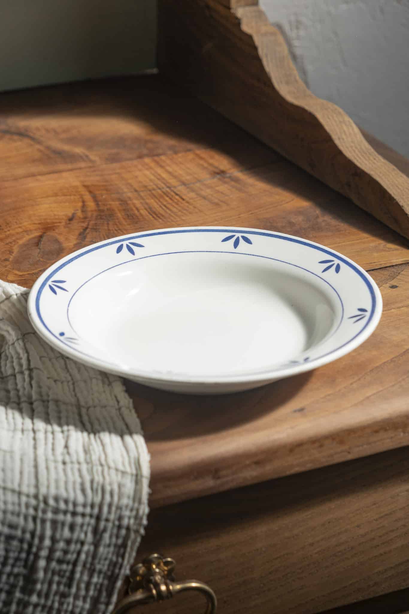 Assiette creuse "Elodie"